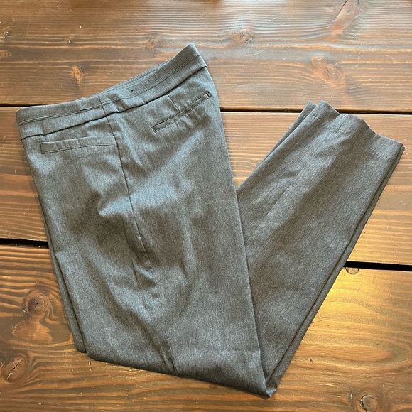 VGUC- slacks size 16 Heathered Gray - Picture 1 of 8